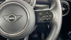 MINI Hatchback 1.5 Cooper Classic 5dr Auto Petrol Hatchback